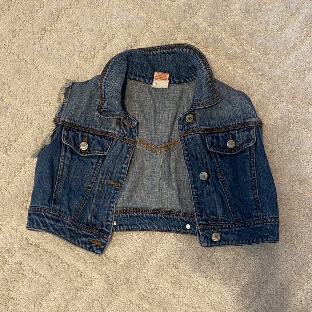 Hippie size m crop jean sleeveless jacket